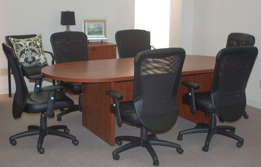 selling office furniture