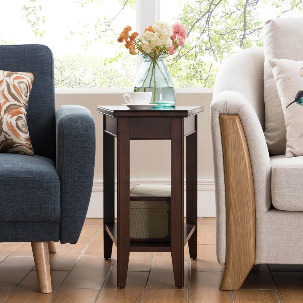 Next to Perfection: Finding the Ideal Side Table for Your Recliner