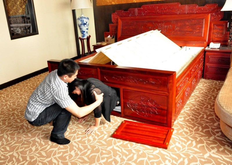 earthquake proof bed