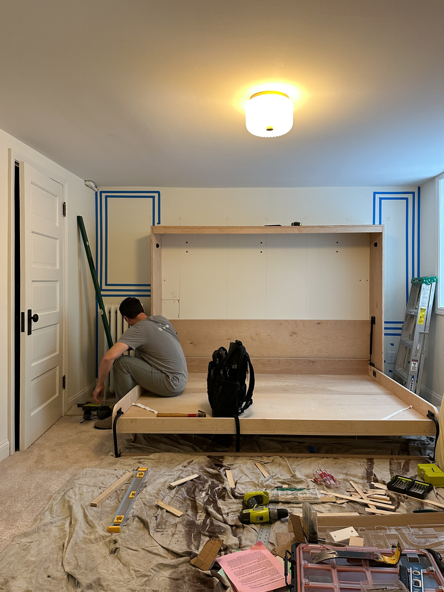 building a murphy bed