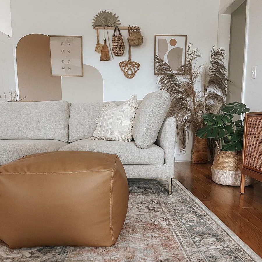 what colours go with grey sofa and carpet