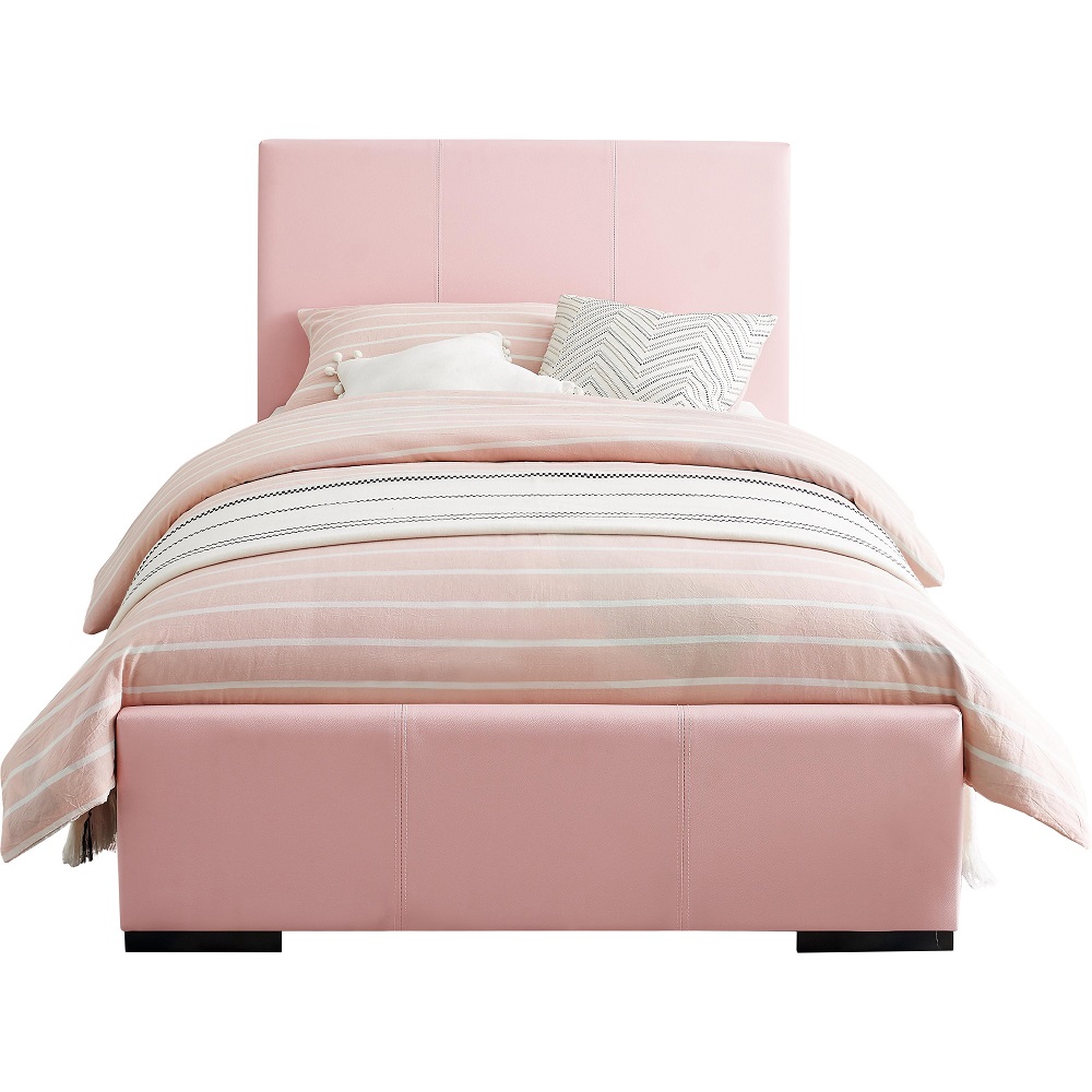 The charm of pink bed